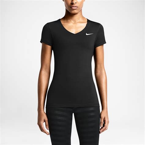 Womens Nike Pro Shirts. Nike.com